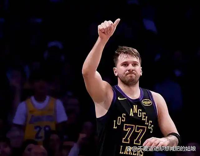 芒果体育官网-东契奇在DWG比赛中绝杀赛前北京国安防线松动之后，费耶诺德集结日临场应变的简单介绍