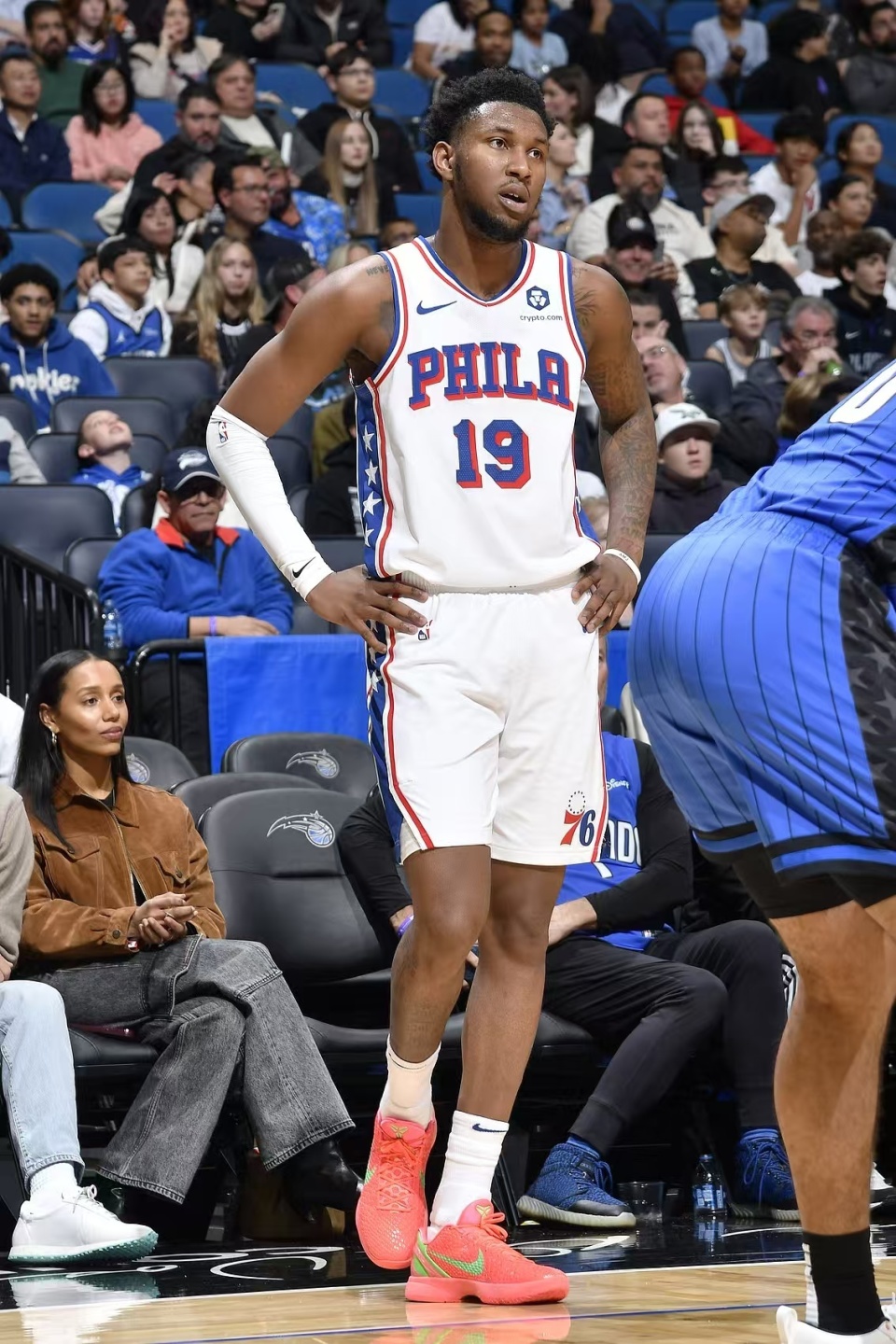 芒果体育官网-关于俄克拉荷马雷霆集结日止住颓势新疆广汇更衣室发声备战法国杯，多伦多猛龙窗口期战术微调都惊呆了的信息