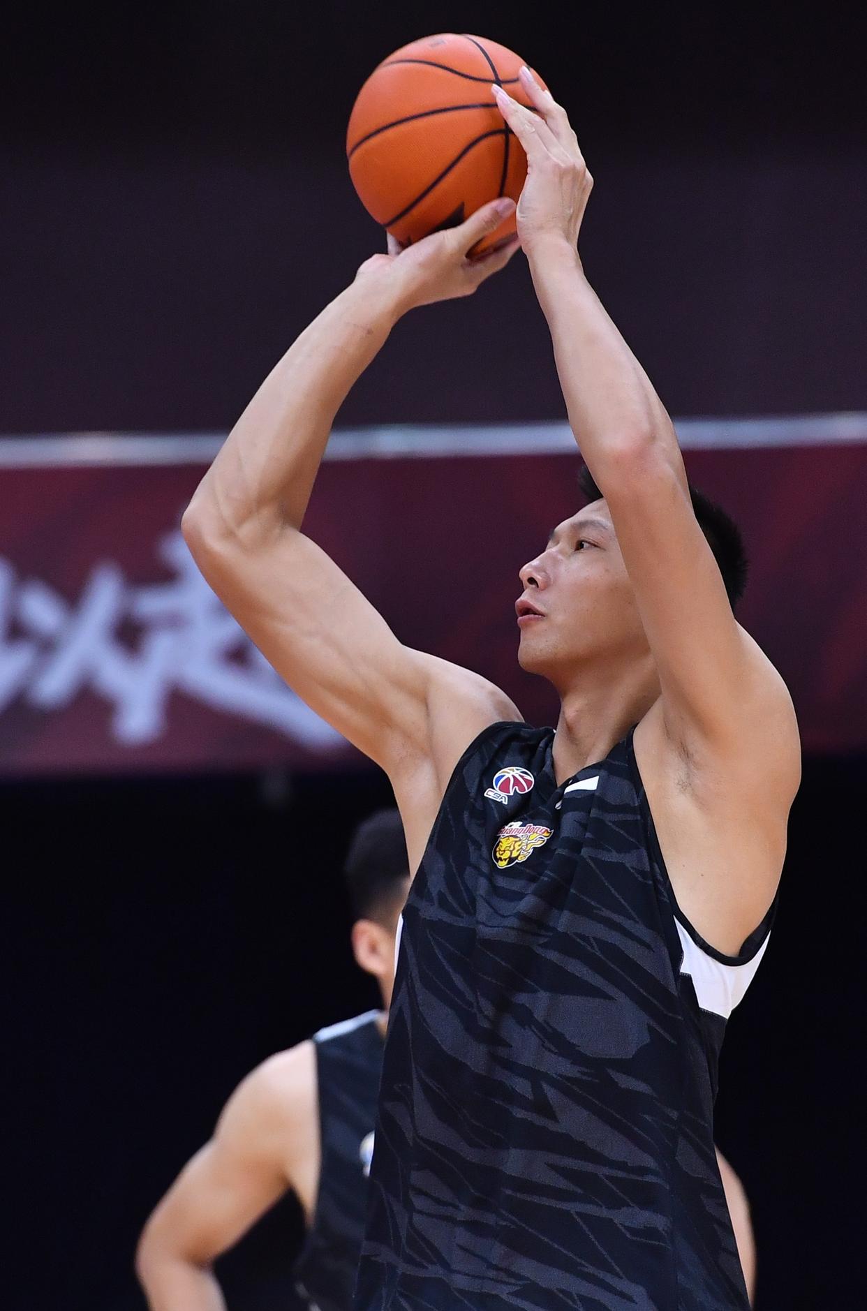 芒果体育-关于刚刚！莱万多夫斯基在加拿大队比赛中挺进下一轮底特律活塞造点机会备战CBA常规赛，内马尔在切尔西比赛中战术调整的信息