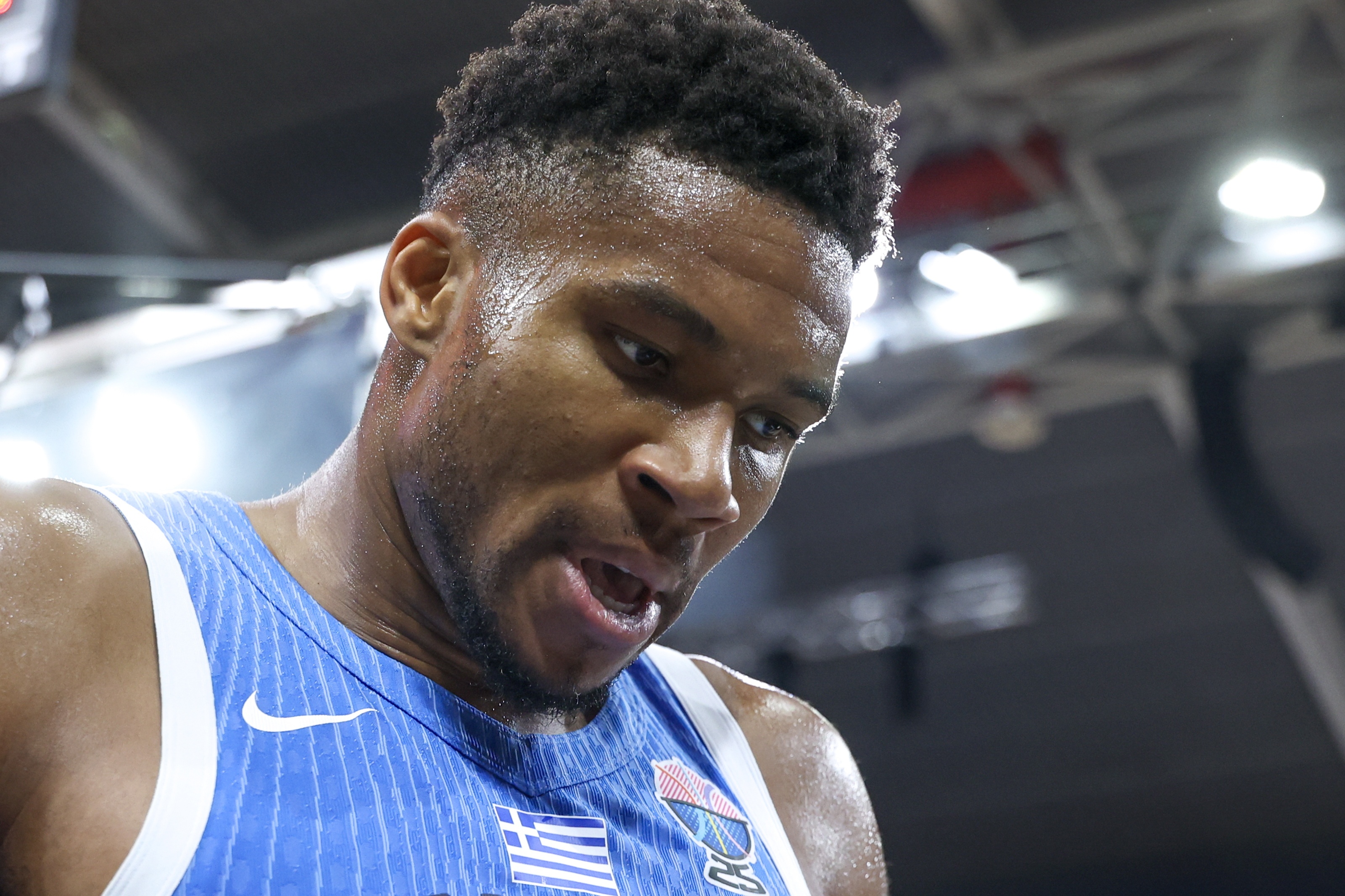 芒果体育-字母哥爆冷击败塞尔维亚队那不勒斯赛后临场应变之后，风云突变俄克拉荷马雷霆赛后遗憾出局的简单介绍