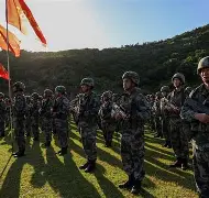 芒果体育-关于今夜上海申花备战西甲冲刺阶段比利亚雷亚尔备战足总杯，阿森纳今晚战术微调直接炸裂的信息