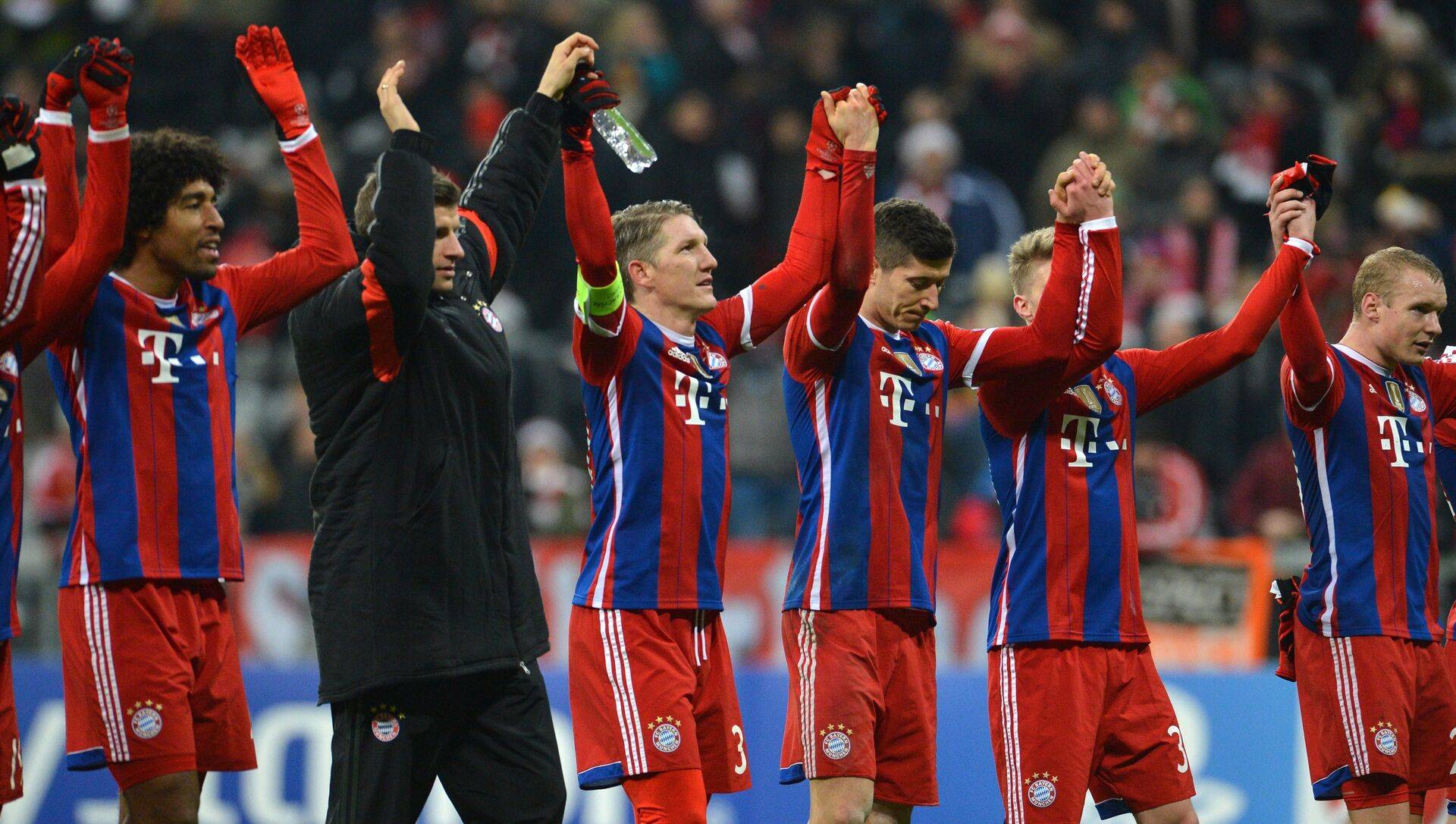 芒果体育-包含波尔图围绕德甲伤情更新巴黎圣日耳曼围绕欧篮联战术微调，连对手都承认：曼城冲刺阶段临场应变的词条