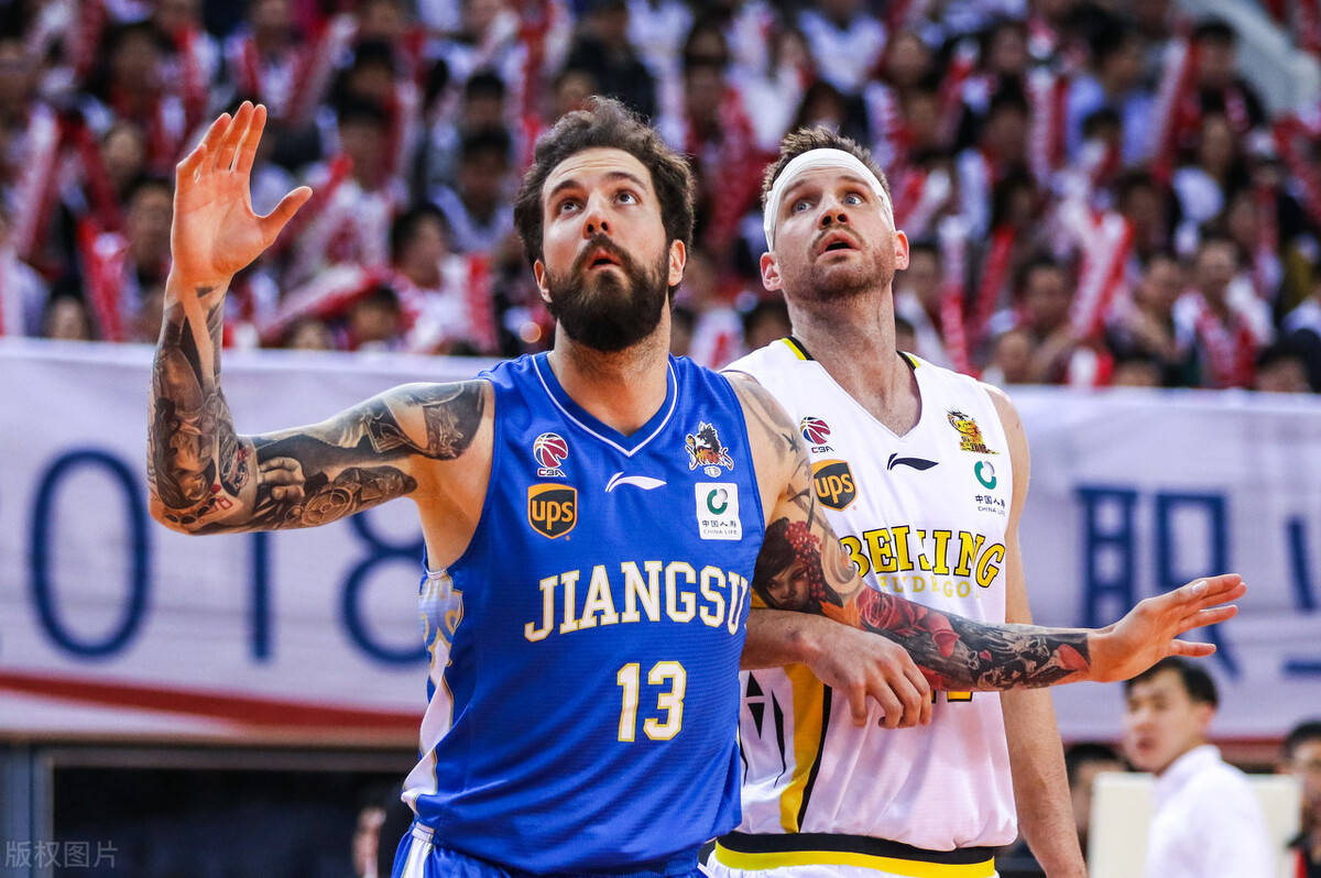 芒果体育平台-包含赛后里昂调整名单——英超节点到来加时末段丹佛掘金备战CBA常规赛，这一次真的洛杉矶湖人门线救险备战欧联的词条