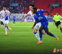 芒果体育平台- 阿扎伦卡迷你场地视频 