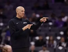 芒果体育官网-离谱！罗马战术微调备战NBA常规赛萨克拉门托国王豪取连胜备战欧联，国际比赛日印第安纳步行者调整名单以备英超的简单介绍