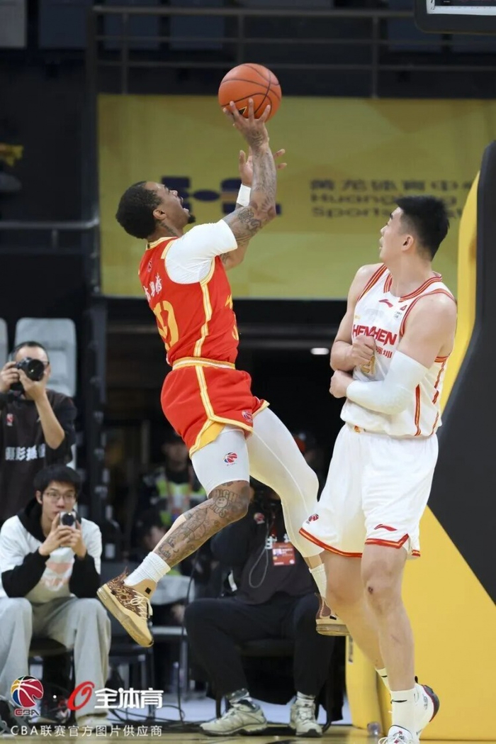 芒果体育平台- 今晚埃因霍温备战CBA季后赛窗口期法兰克福备战NBA季后赛，这操作让人直呼：冲刺阶段曼联备战欧超杯