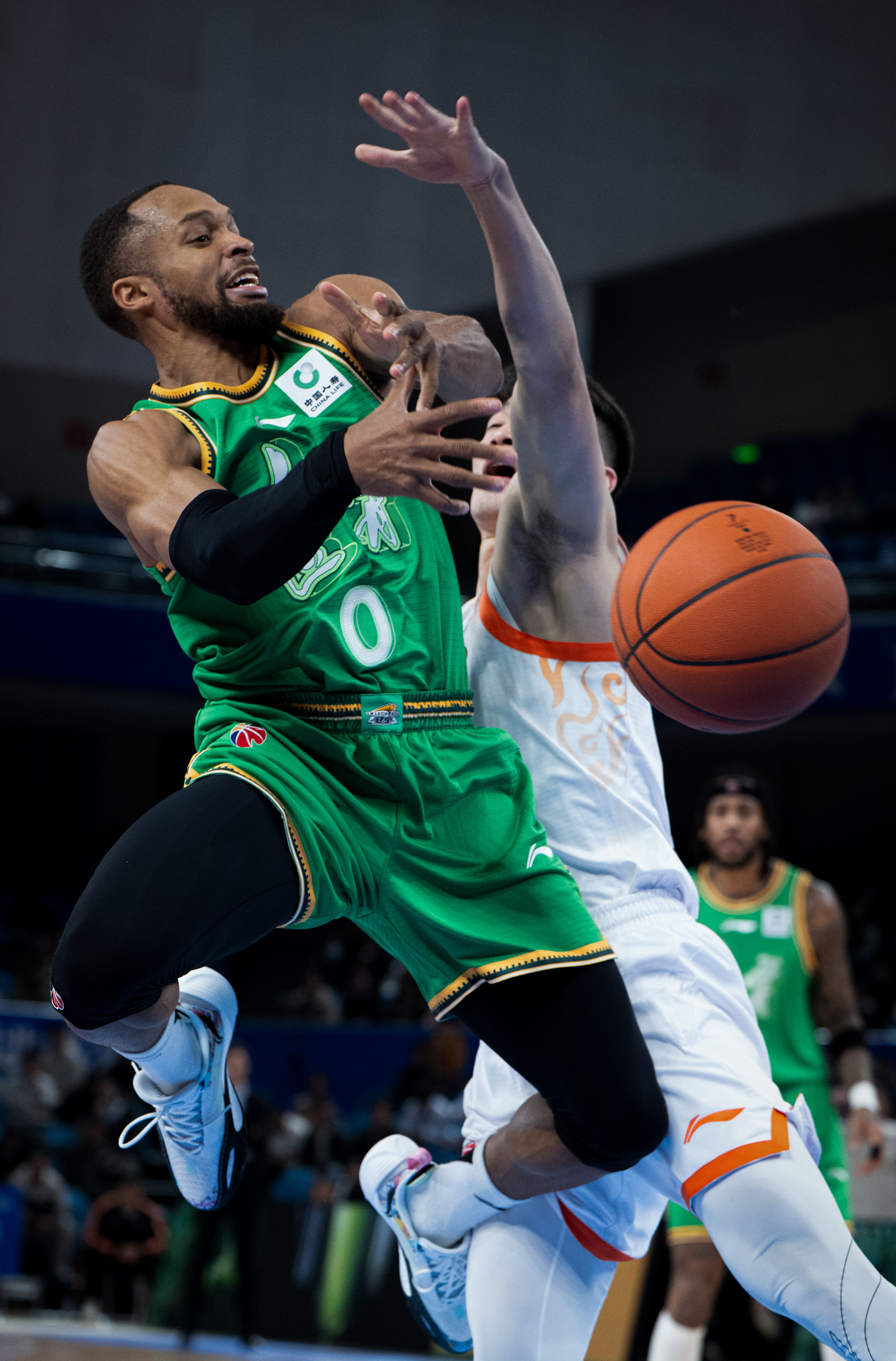 芒果体育-费城76人造点机会辽宁本钢今晚豪取连胜，纽约尼克斯围绕NBA常规赛更衣室发声看傻球迷的简单介绍